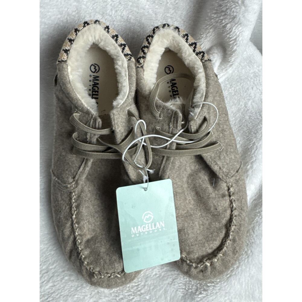 Magellan Outdoors Women’s Gray Aztec Moccasin Slippers Sz 7 Faux Fur Lined NWT